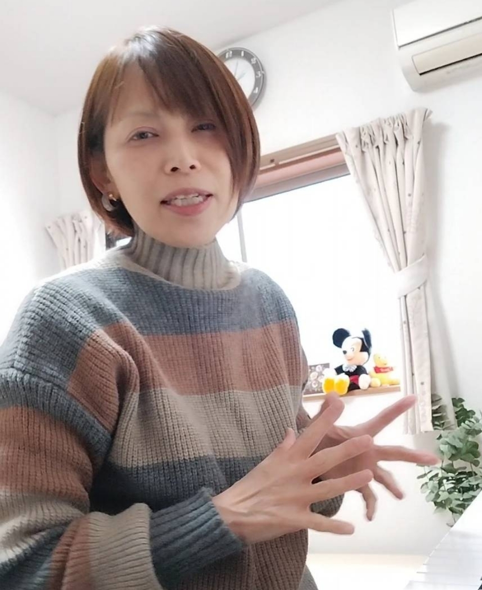 はじめての大人ピアノ　ぴあの倶楽部